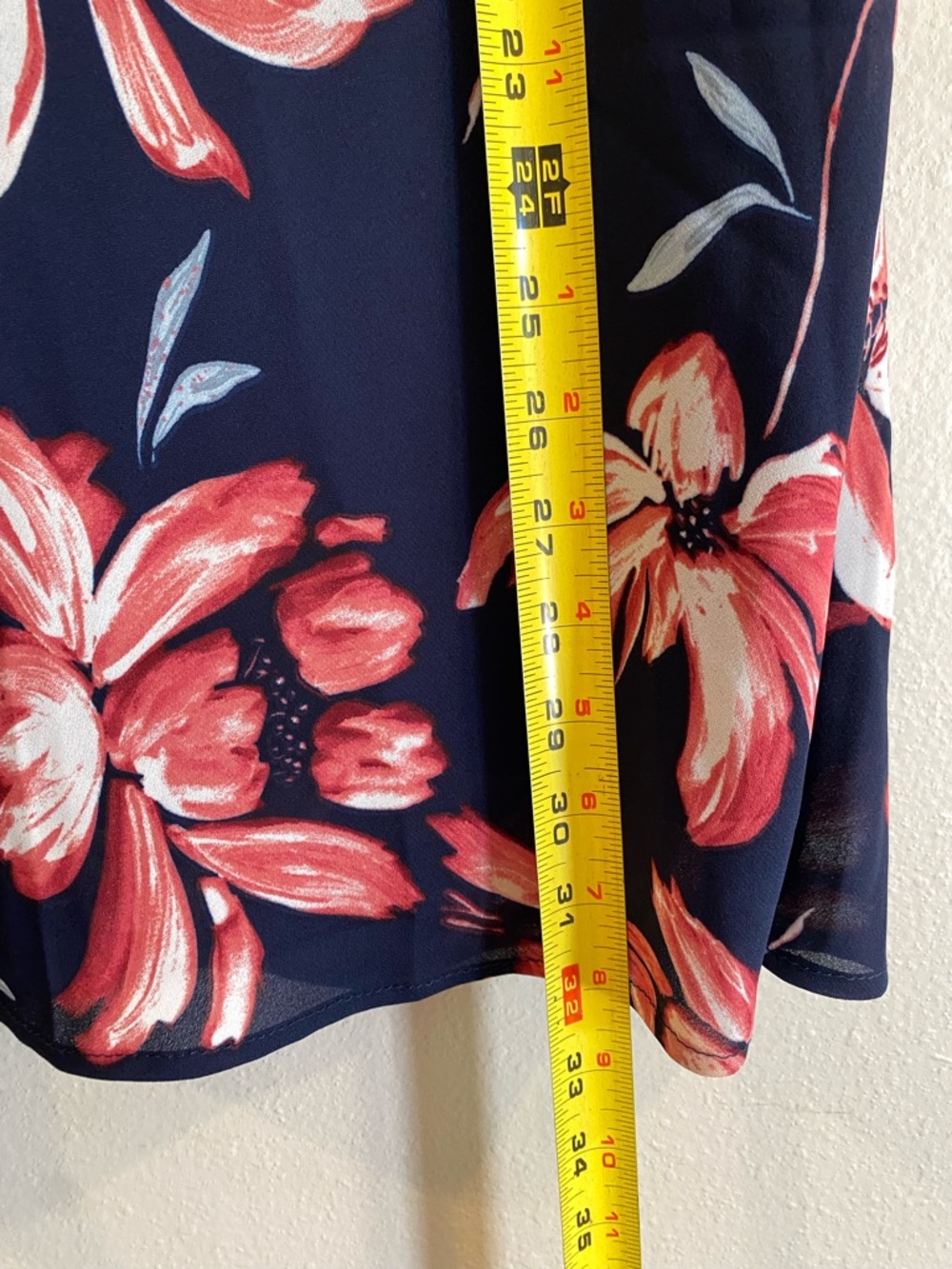 Hutch NWT Floral Midi Skirt Navy Pink Size 6 Anthropologie Style Satin Feel - Picture 4 of 10